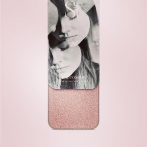 Seint Makeup - Illuminator Color : Photoshop